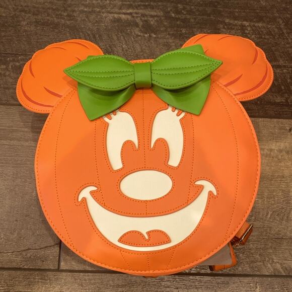 NWT Loungefly Disney GLOW FACE Minnie Pumpkin Backpack - Picture 4 of 14